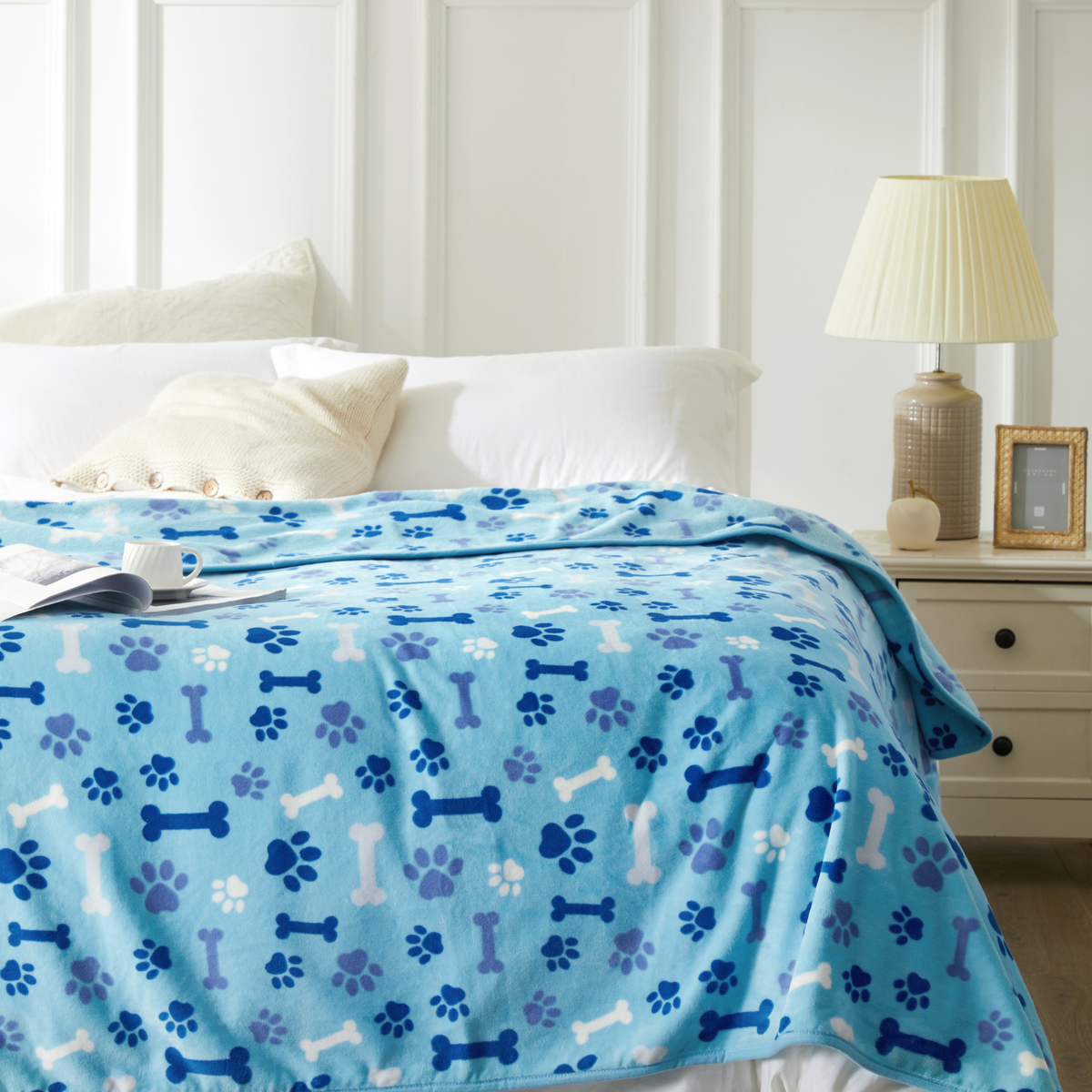 Soft & Cozy Paw Print Plush Bed Throw Blanket
