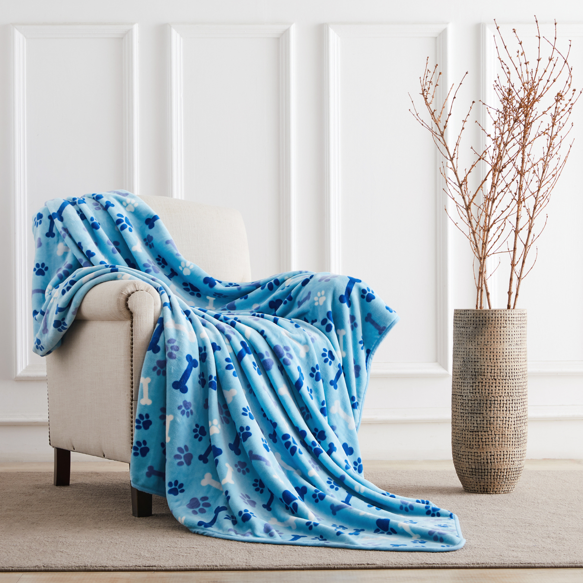 Soft & Cozy Paw Print Plush Bed Throw Blanket